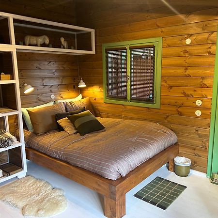 Vasilikia Mountain Farm & Retreat Guest House พาฟเลียนี ภายนอก รูปภาพ